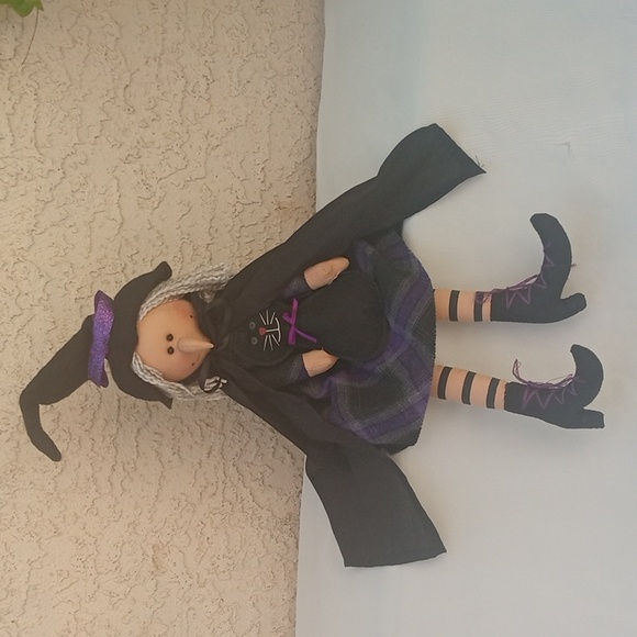🎃  Halloween Witch Doll w Long Nose & Black Cat 25"  NEW - Picture 2 of 12